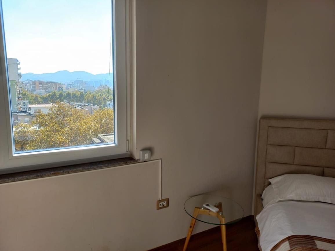 Penthouse Rooms & Aparts Tirana Exterior foto